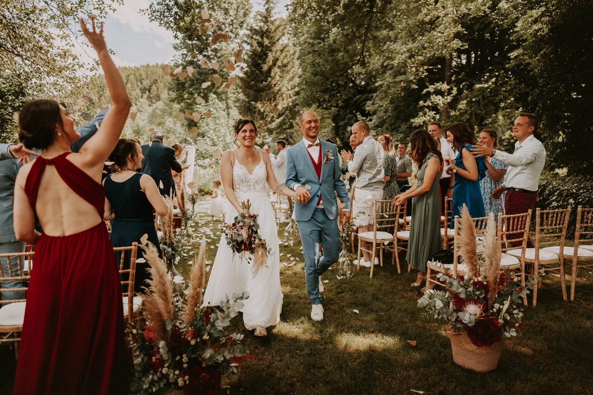 Amélie & Matthieu au Domaine du Vieux Château, moment de mariage par Gautier Collet