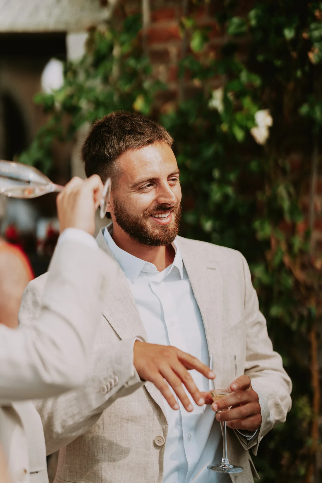 Annelyse & Franck au Château Lavaux-Sainte-Anne, moment de mariage par Gautier Collet