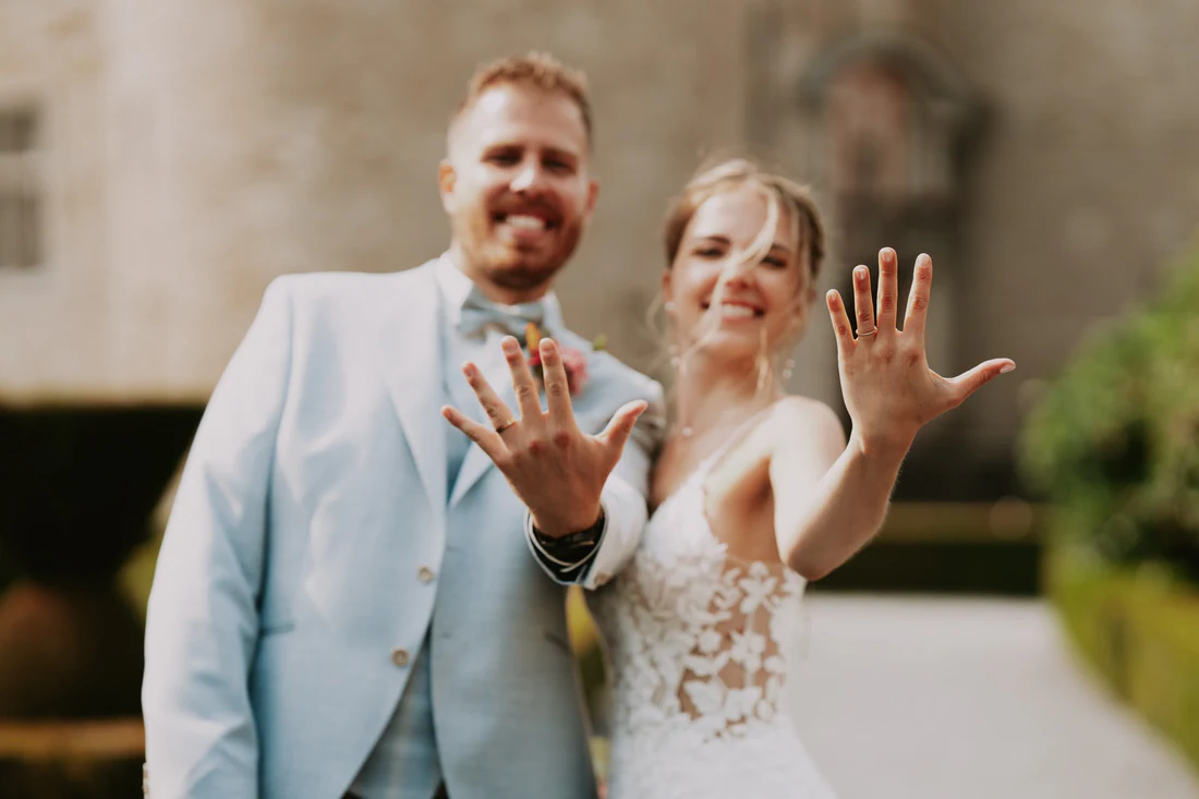 Annelyse & Franck au Château Lavaux-Sainte-Anne, reportage de mariage par Gautier Collet