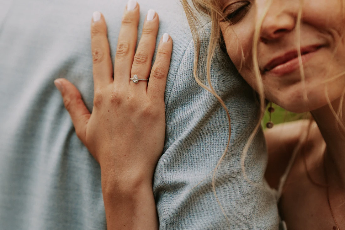 Annelyse & Franck au Château Lavaux-Sainte-Anne, photographe de mariage par Gautier Collet