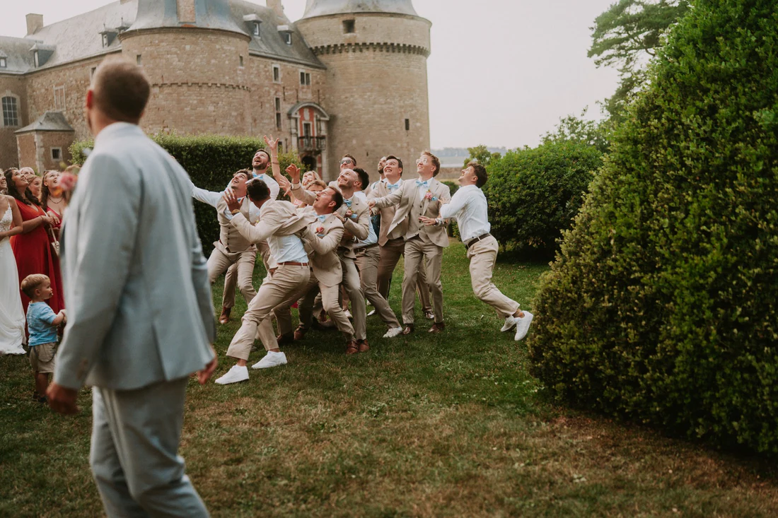 Annelyse & Franck au Château Lavaux-Sainte-Anne, reportage de mariage par Gautier Collet