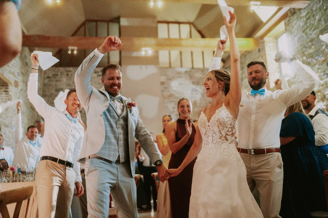 Annelyse & Franck au Château Lavaux-Sainte-Anne, reportage de mariage par Gautier Collet
