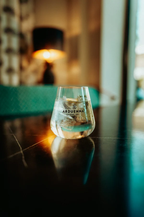 Arduenna Gin, reportage corporate par Gautier Collet