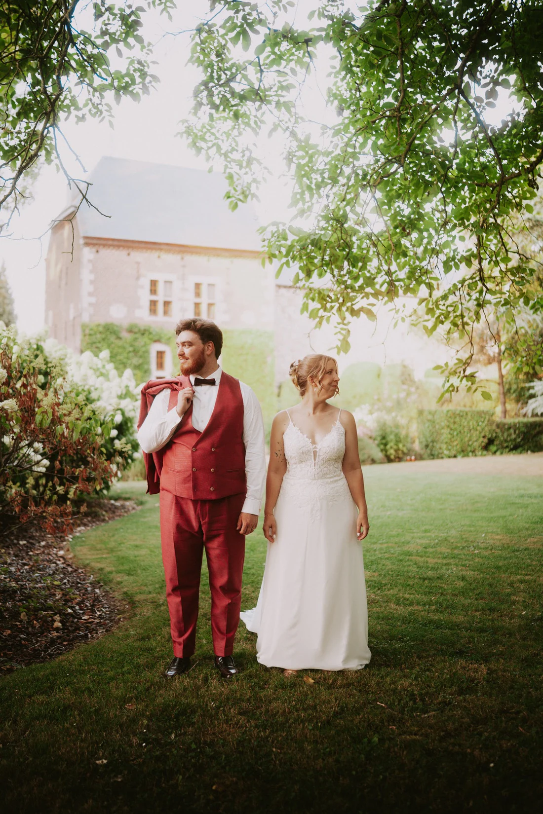 Aude & Paul à la Ferme Château du Sart, moment de mariage par Gautier Collet