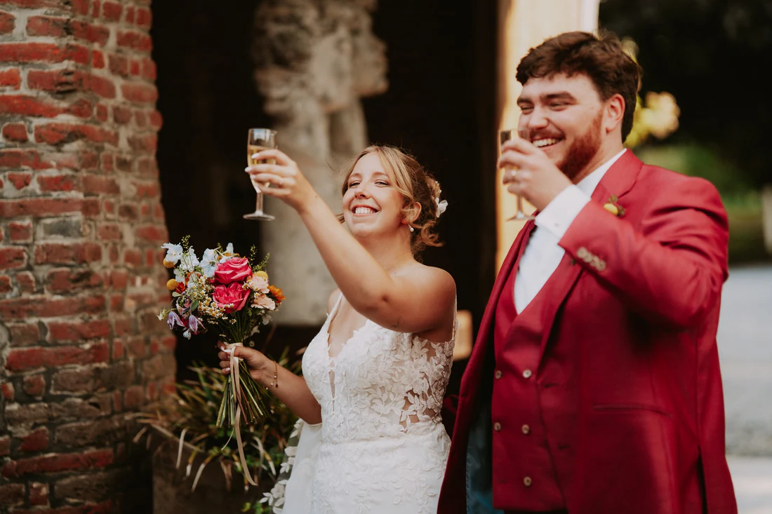 Aude & Paul à la Ferme Château du Sart, moment de mariage par Gautier Collet