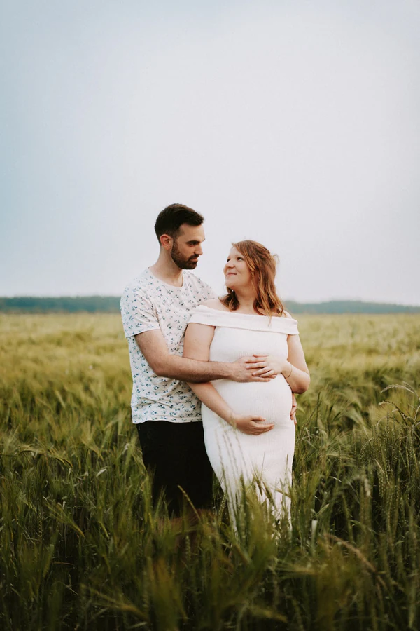Aurore & Charles, photo de grossesse par Gautier Collet