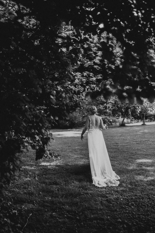 Céline & Valérian au Château de Resteigne, reportage de mariage par Gautier Collet
