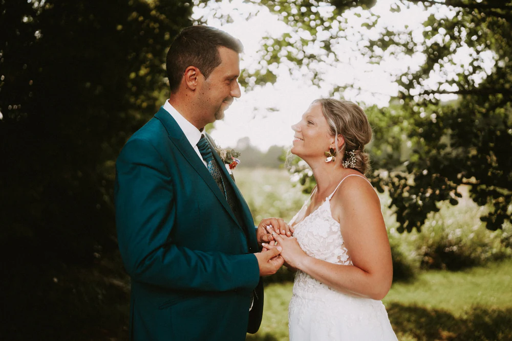 Céline & Valérian au Château de Resteigne, photo de mariage par Gautier Collet