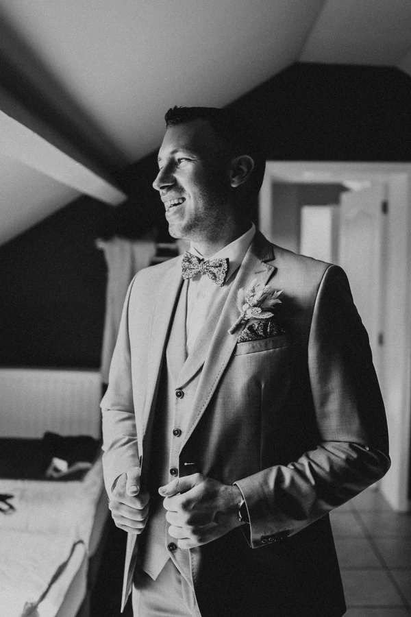 Igor & Julie au Château de Modave, reportage de mariage par Gautier Collet