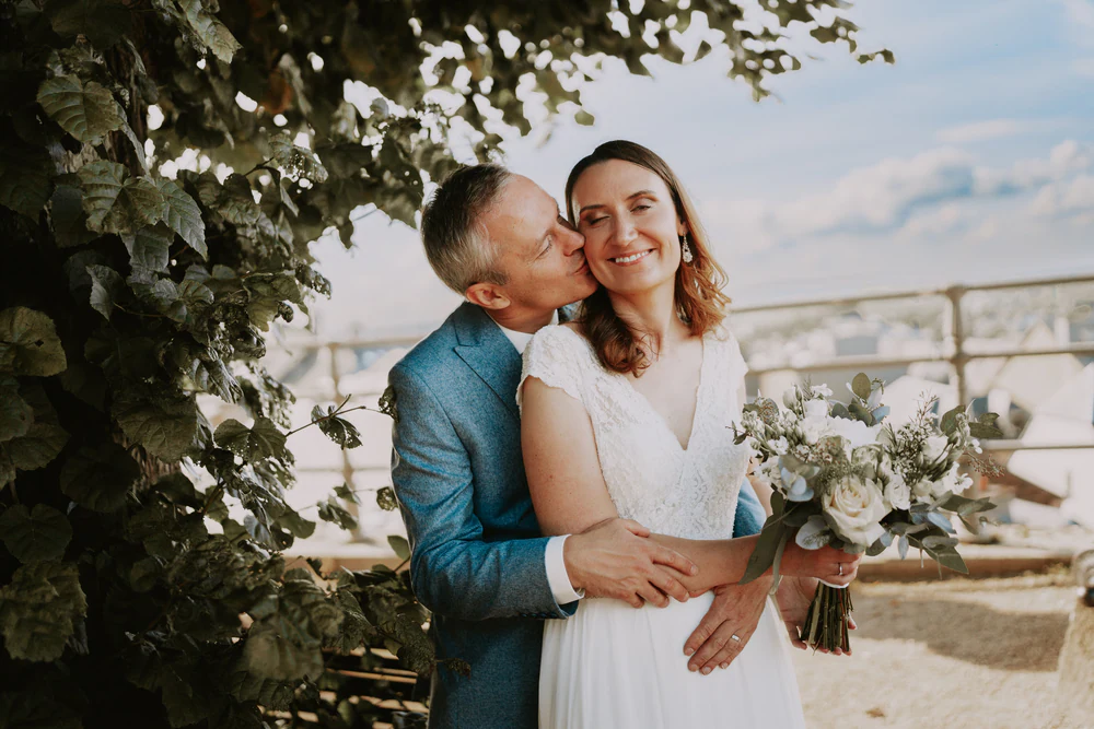 Izabela & Fabrice au Domaine de la Gaichel, reportage de mariage par Gautier Collet