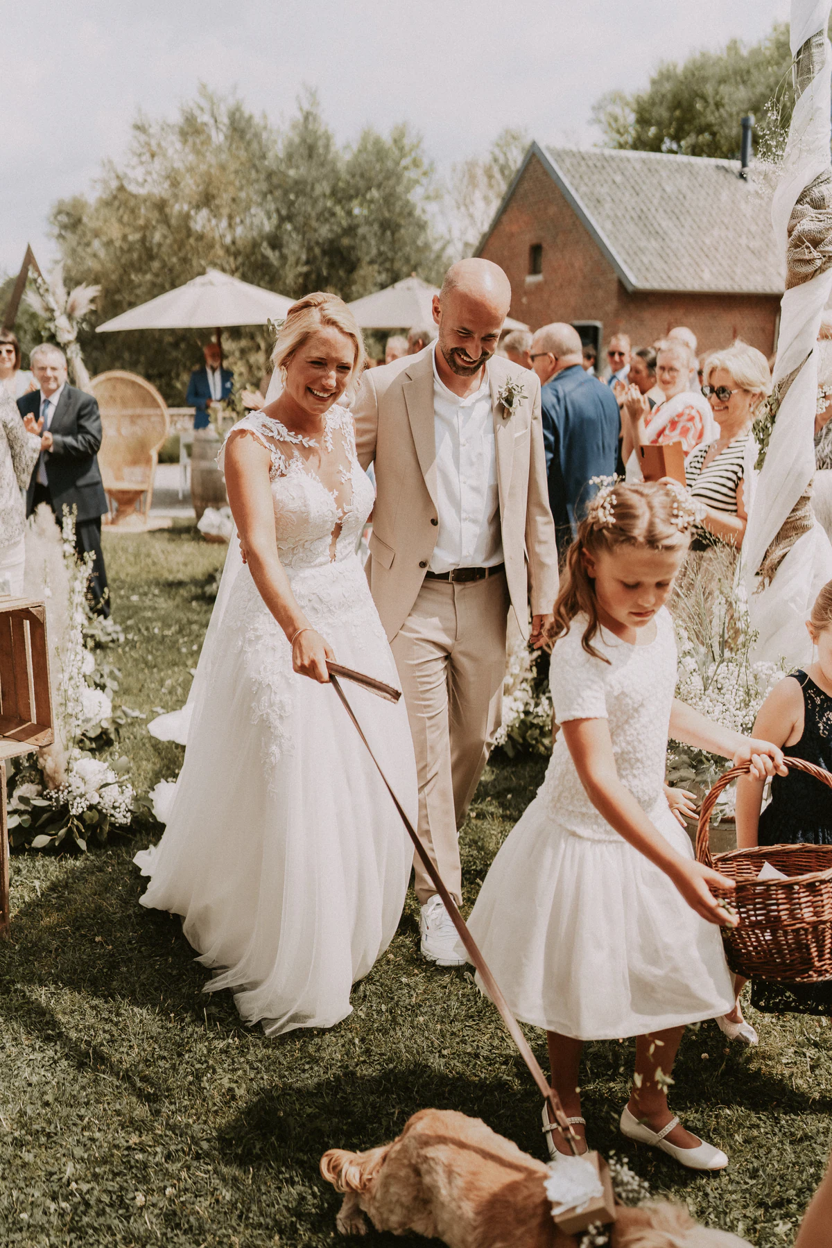 Kate & Thibault au Château de Berlieren, reportage de mariage par Gautier Collet