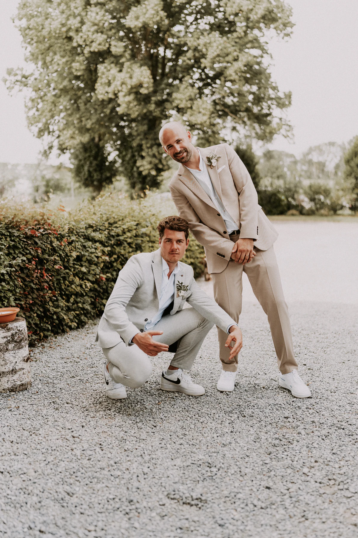 Kate & Thibault au Château de Berlieren, moment de mariage par Gautier Collet