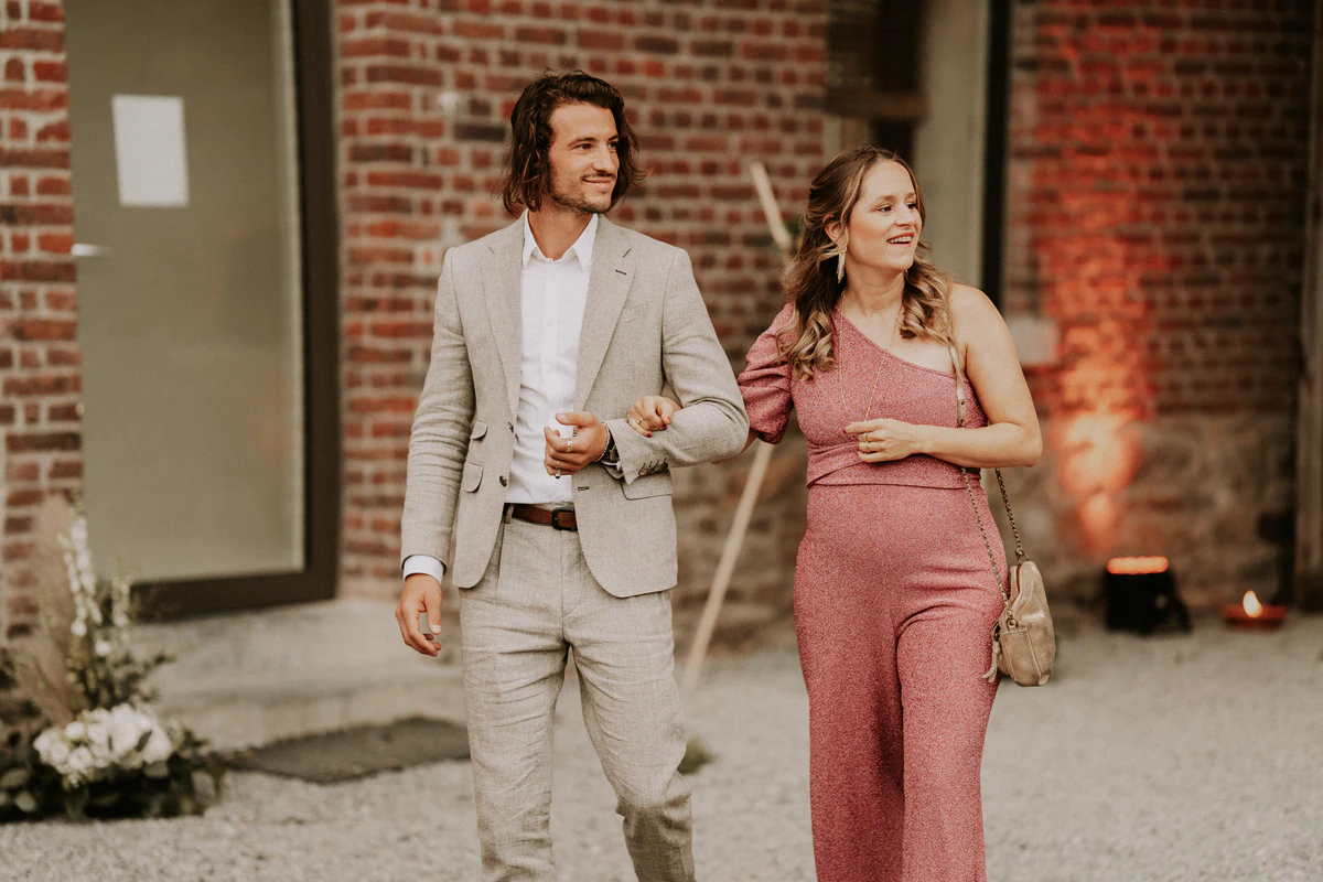 Kate & Thibault au Château de Berlieren, moment de mariage par Gautier Collet