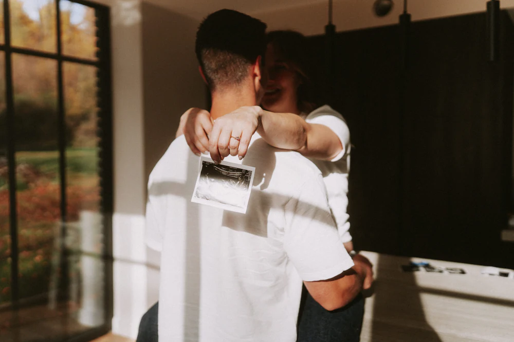 Marie & Julien, photo de grossesse par Gautier Collet