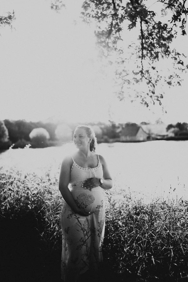 Maternité · Micka, photo de grossesse par Gautier Collet
