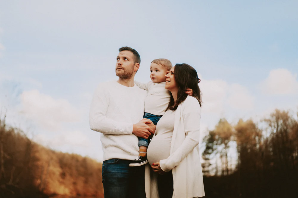 Natacha & Valentin, photo de grossesse par Gautier Collet