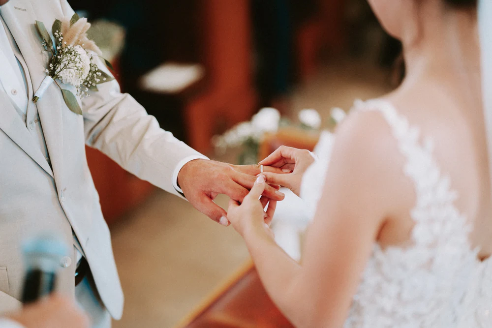 Phoebe & Benoît, moment de mariage par Gautier Collet