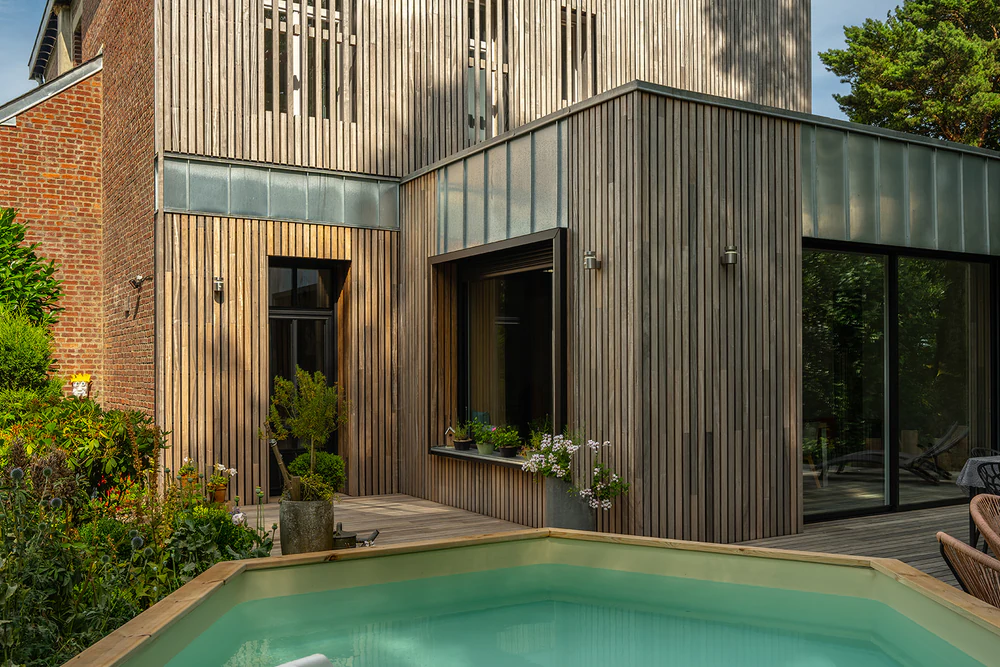 Un chalet dans la nature, photographie d'architecture par Gautier Collet