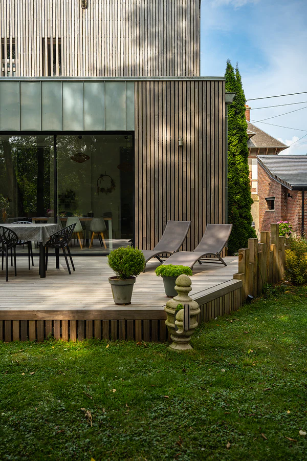 Un chalet dans la nature, photo d'intérieur par Gautier Collet