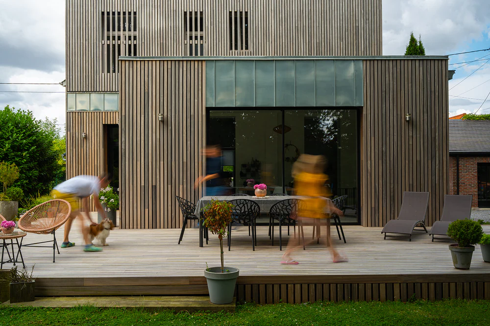 Un chalet dans la nature, photographe d'architecture par Gautier Collet